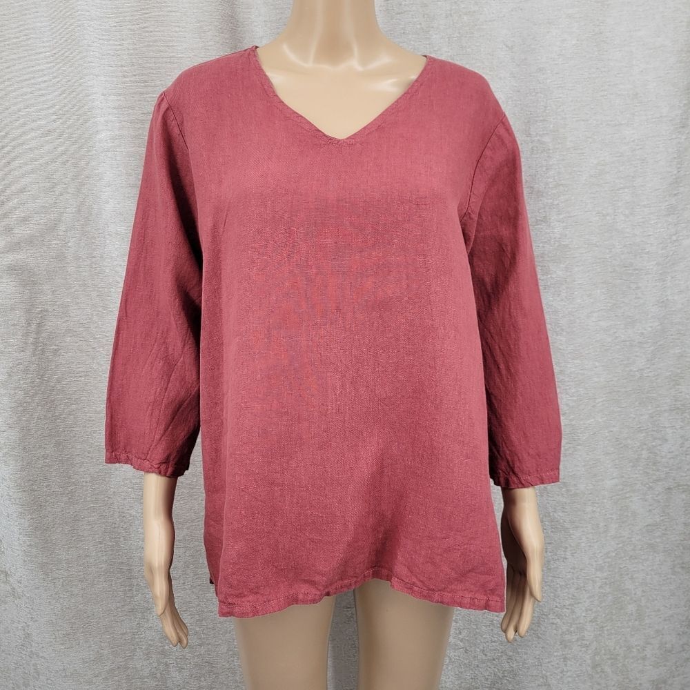 Match Point Limen Women's V-Neck Top  Rose Blouse Tunic
